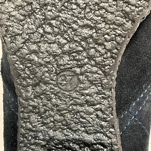 Echi Di Moda Made In Italy Black Suede Heeled Ankle Boots EU 37 (US 6.5) - Picture 10 of 16